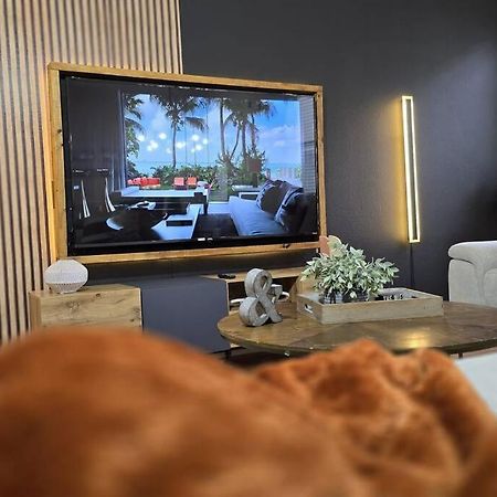 Modern Galleria Gem Private Jacuzzi 3 Br Houston Luaran gambar