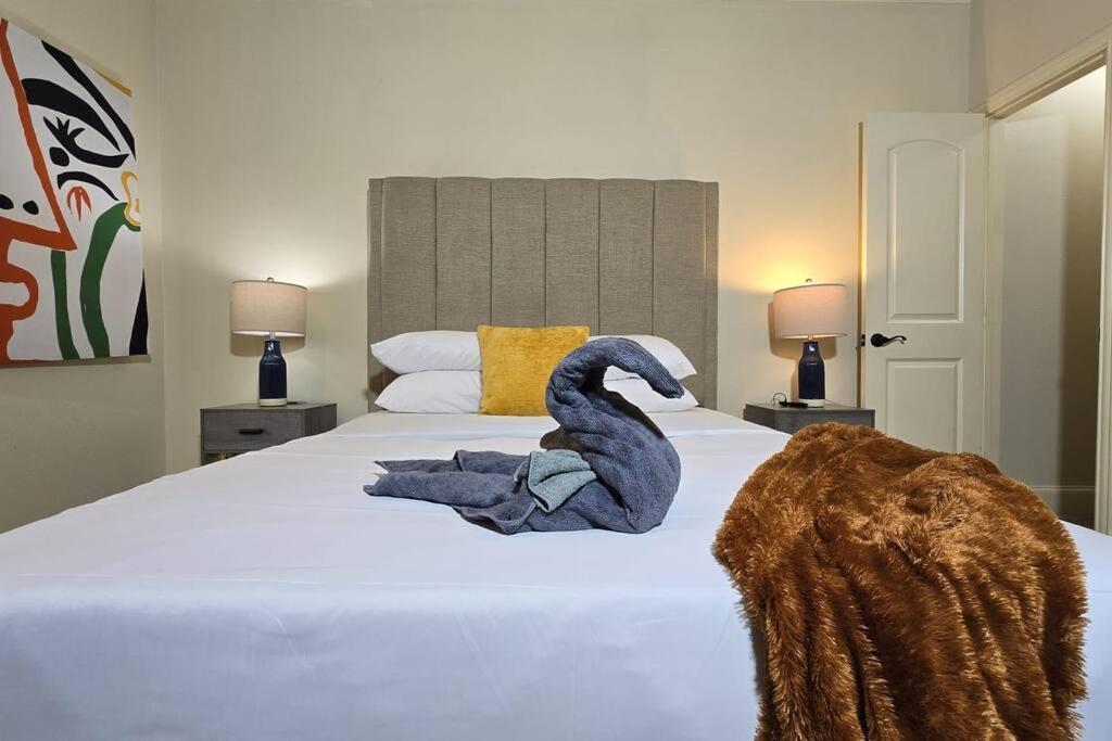 Modern Galleria Gem Private Jacuzzi 3 Br Houston Luaran gambar